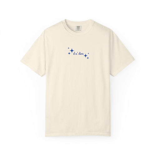 D n' Diva | Your Girlfriend's Favorite D&D Player T-shirt | D20 dice design